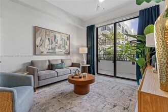 4 N Federal Hwy in Dania Beach, FL - Building Photo - Building Photo