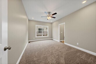 2755 Cedrus Ave in Bowling Green, KY - Building Photo - Building Photo