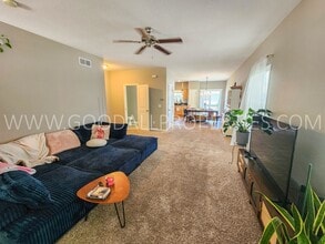 223 SE Booth Ave in Waukee, IA - Building Photo - Building Photo