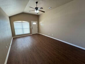 506 Sladecek Dr in Killeen, TX - Building Photo - Building Photo