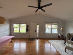 106 Sunningdale Ct in Easley, SC - Building Photo - Building Photo