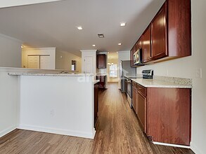 310 Deep River Rd in Summerville, SC - Building Photo - Building Photo