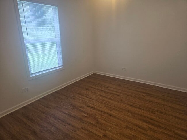 property at 4733 Carolina St