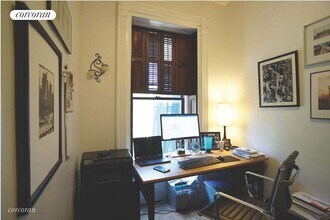 244 6th Ave in Brooklyn, NY - Building Photo - Building Photo