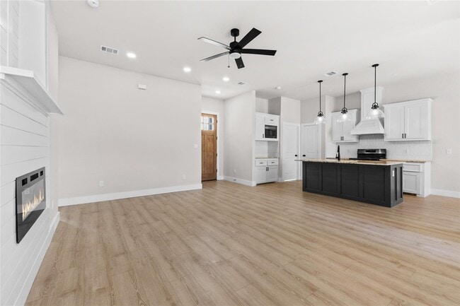 property at 2315 Progress Dr