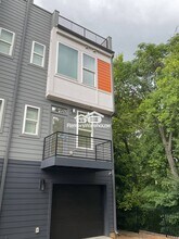 1319 Millpark Ln in Charlotte, NC - Building Photo - Building Photo