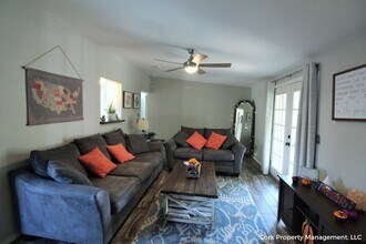 1301 Del Norte Dr in Edmond, OK - Building Photo - Building Photo