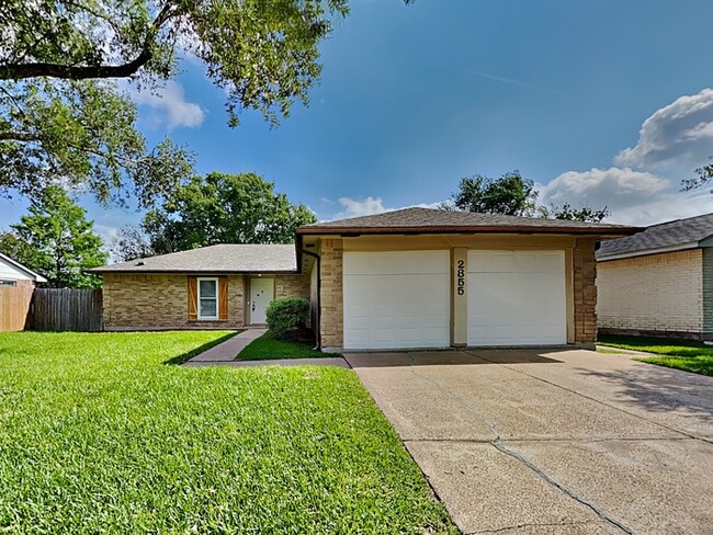 property at 2855 Pilgrims Point Dr