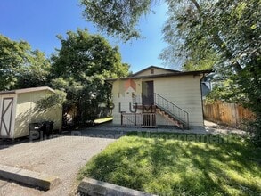 2010 S 8th St W in Missoula, MT - Building Photo - Building Photo