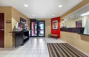 Furnished Studio-Baltimore - Timonium in Timonium, MD - Building Photo - Building Photo