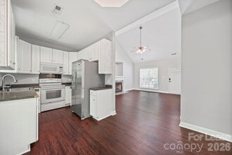 1728 Brian William Rd in Charlotte, NC - Building Photo - Building Photo