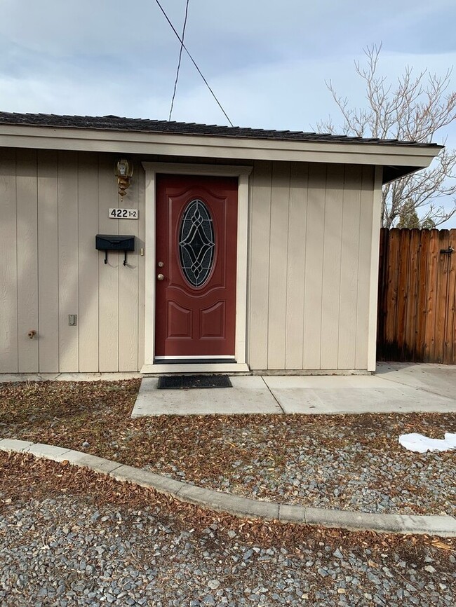 422 1/2 13th St in Sparks, NV - Building Photo - Building Photo