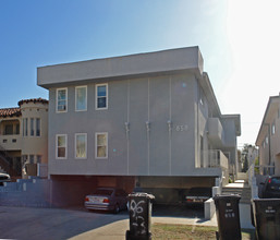 858 S Bedford St in Los Angeles, CA - Building Photo - Building Photo