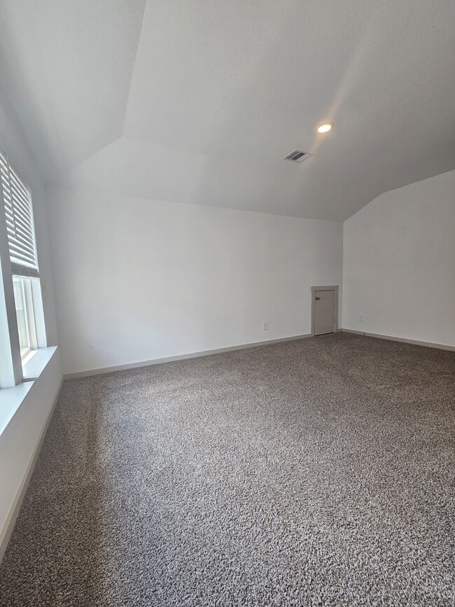 12816 Heddington Grv Ln