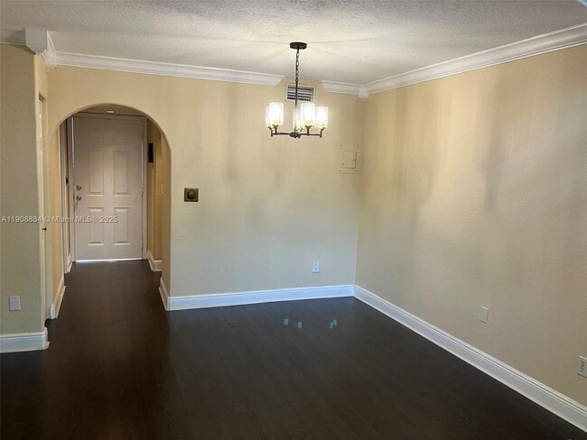 8500 SW 109th Ave in Miami, FL - Building Photo - Building Photo