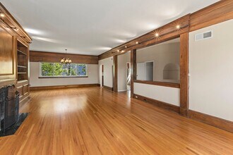 1 W Santa Inez Ave in San Mateo, CA - Building Photo - Building Photo