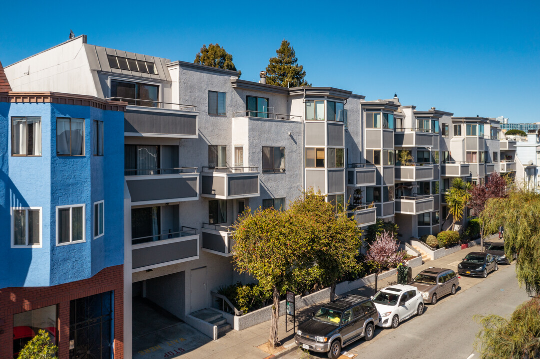 360 Guerrero St in San Francisco, CA - Foto de edificio