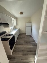 1060 W Hickory St in Kankakee, IL - Building Photo - Building Photo