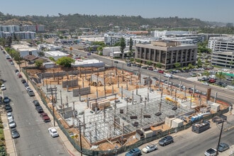 6171 Mission Gorge Rd in San Diego, CA - Building Photo - Building Photo