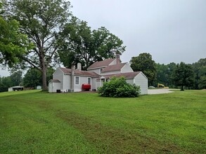 12721 Old Telegraph Rd in Providence Forge, VA - Building Photo - Building Photo