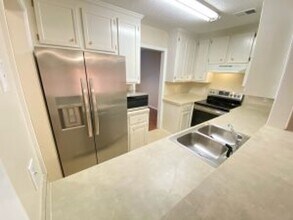 164 W Hampton St in Leesville, SC - Building Photo - Building Photo