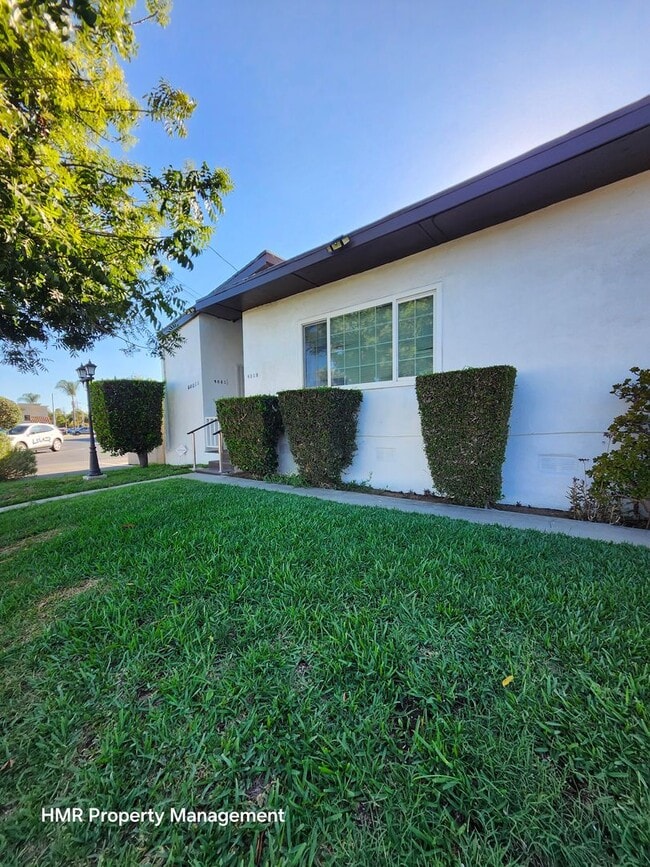 property at 4021 1/2 Walnut Grove Ave