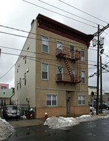 547 30th St Apartments