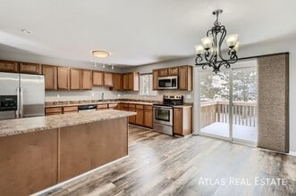 4606 Misty Dr in Colorado Springs, CO - Foto de edificio - Building Photo