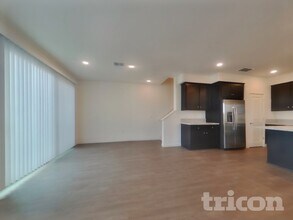 2058 Delta Vw Ave in Sacramento, CA - Building Photo - Building Photo