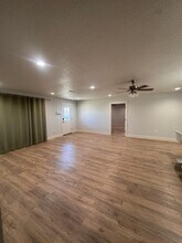802 NW Ave K in Seminole, TX - Building Photo - Building Photo