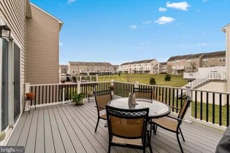 1280 Rannoch Ln in York, PA - Foto de edificio - Building Photo