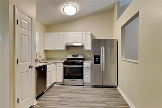 1049 Braddock Cir in Woodstock, GA - Building Photo - Building Photo