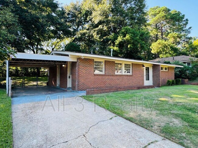 714 Karen Rd in Montgomery, AL - Building Photo - Building Photo