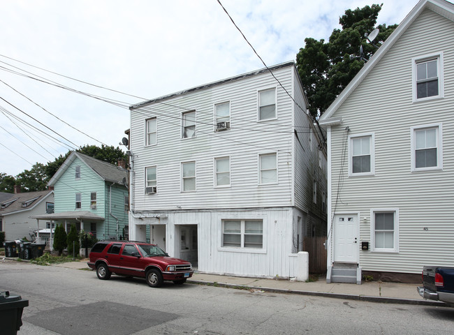 47 W Coit St in New London, CT - Building Photo - Building Photo