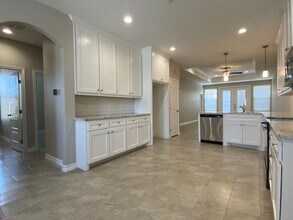 15421 Grass Cay Ct in Corpus Christi, TX - Building Photo - Building Photo