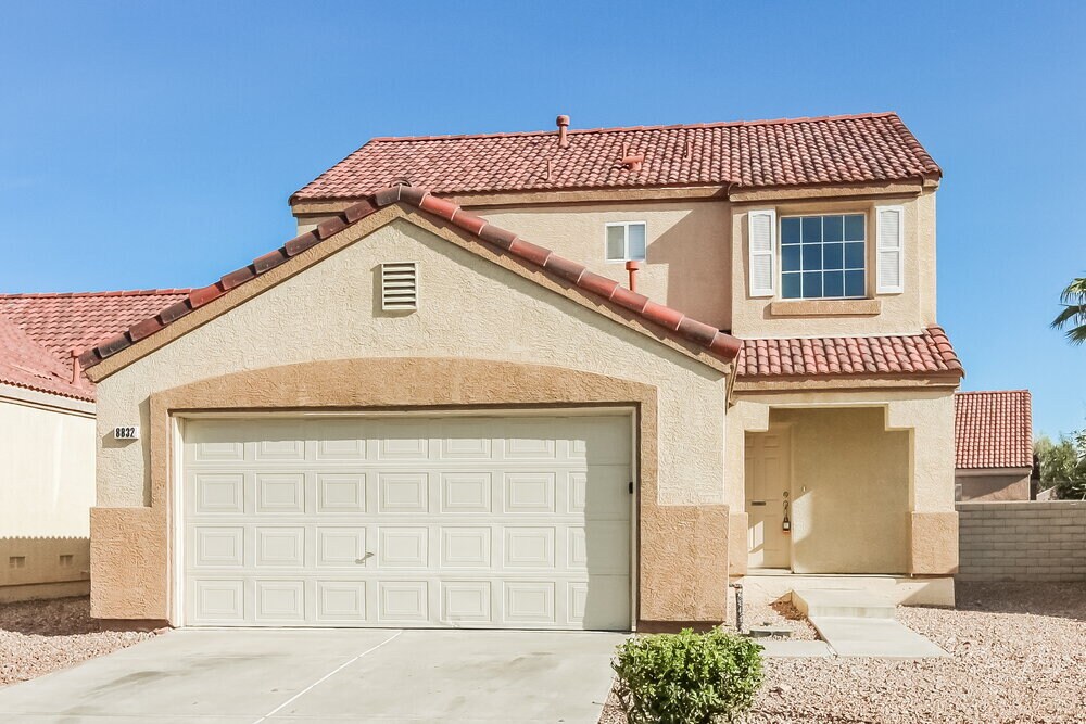 8832 W Pine Pitch Dr in Las Vegas, NV - Building Photo