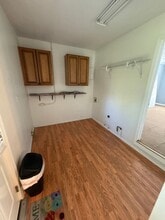 548 Alden Rd in Sellersburg, IN - Building Photo - Building Photo