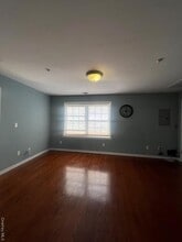 5720 Old Sunrise Hwy in North Massapequa, NY - Building Photo - Building Photo
