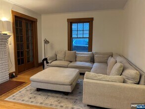 506 Morningside Rd in Ridgewood, NJ - Building Photo - Building Photo