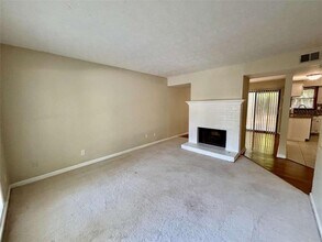 666 Stratford Green in Avondale Estates, GA - Building Photo - Building Photo