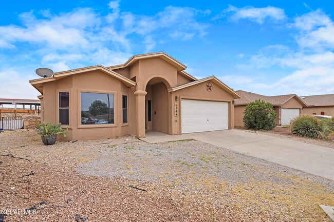 6244 Spotted Eagle Dr in El Paso, TX - Foto de edificio - Building Photo