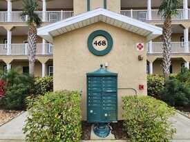 468 Bouchelle Dr in New Smyrna Beach, FL - Building Photo