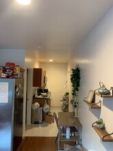 1876 Mott-Smith Dr, Unit Studio A in Honolulu, HI - Building Photo - Building Photo