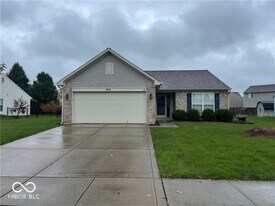 6634 Captiva Pass in Plainfield, IN - Building Photo