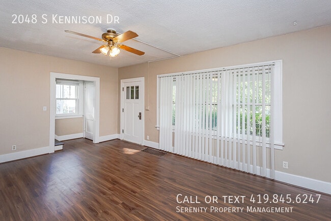 2048 S Kennison Dr in Toledo, OH - Building Photo - Building Photo