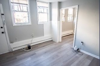 1616 Foulkrod St, Unit 3rd Floor C2 in Philadelphia, PA - Building Photo - Building Photo