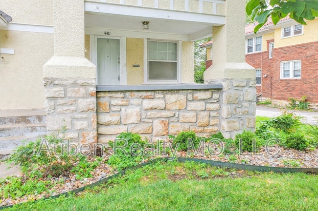 5411 Harrison St in Kansas City, MO - Building Photo - Building Photo