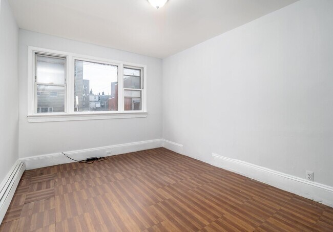 83 Jordan Ave in Jersey City, NJ - Building Photo - Building Photo