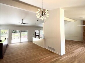 2001 Fisher Trail NE in Atlanta, GA - Building Photo - Building Photo