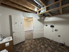 3133 W 525 N in West Point, UT - Building Photo - Building Photo